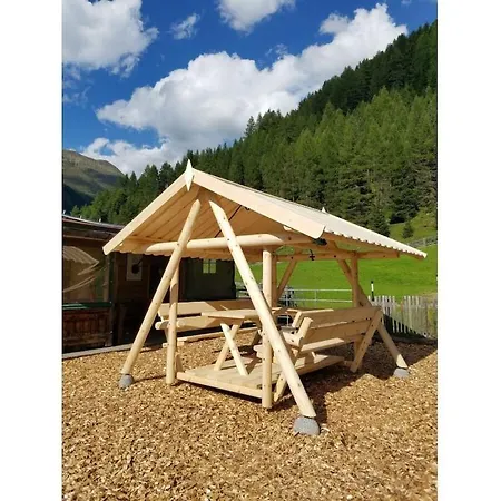 Vakantiehuis Gentian Riding Stable Alpine